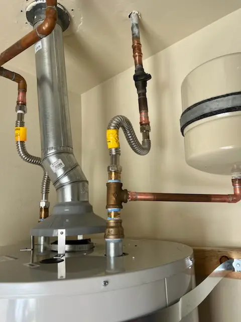 Water heater installation and plumbing repair in Washington Park